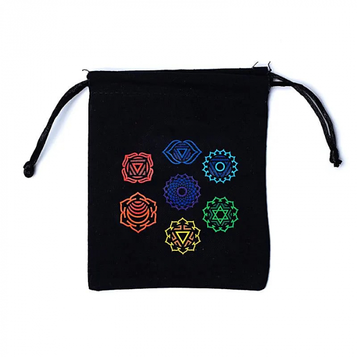 Élégante pochette en coton, ornée du symbole coloré des 7 chakras, A retrouver dans la catégorie Élégance Vibratoire. Kit énergétique chakra, affirmations et rituel mantra du matin.