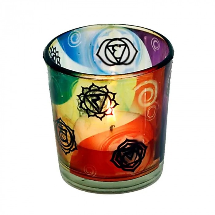 Bougeoir 7 Chakras, fabriqués à la main en Inde pour harmoniser votre espace de méditation. A retrouver dans la catégorie Culture du Bien-Être. Kit énergétique chakra, affirmations et rituel mantra du matin.